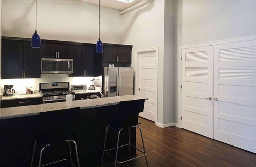 Downtown Kansas City Apartment | Loft #203 - Quality Hill 1BR Loft in Historic Building