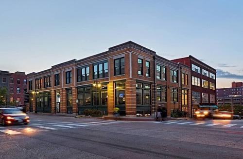 Downtown Kansas City Apartment | Loft #203 - Quality Hill 1BR Loft in Historic Building