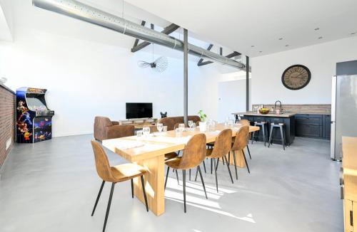 Cholet Apartment | Loft 23 - Appartement lumineux 4 chambres hyper centre de Cholet