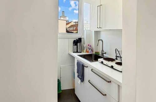 Neue Vorstadt Apartment | Loft 24 Stuttgart | Central Group Loft | PS5 | Sleeps 10
