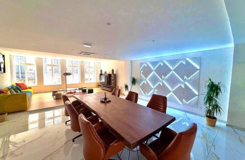Douai Apartment | Loft 250 m2 Toit Terrasse Parking Netflix