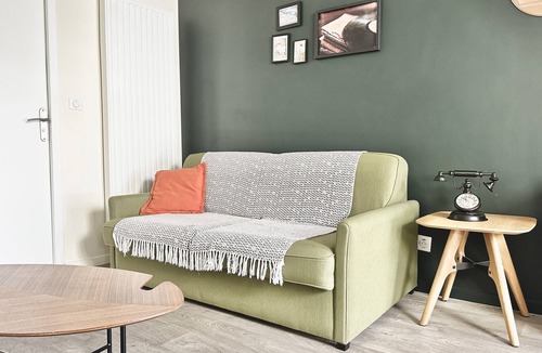 Miroir - Batignolles Apartment | Loft 3 Premium - Near Station