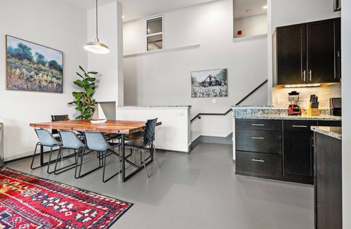 South of Washington Apartment | Loft 3BR unit in Boston Southend 2963