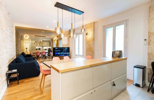 17th Arrondissement Apartment | Loft 4 BR Montmartre Pigalle AC by LCC Agency