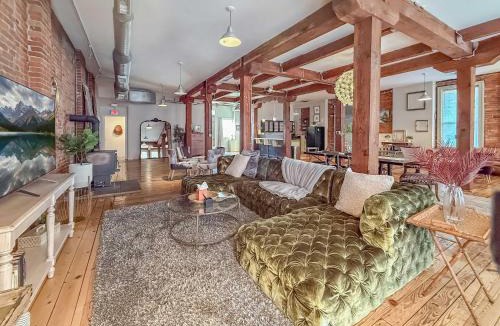 Cleveland House | Loft 40