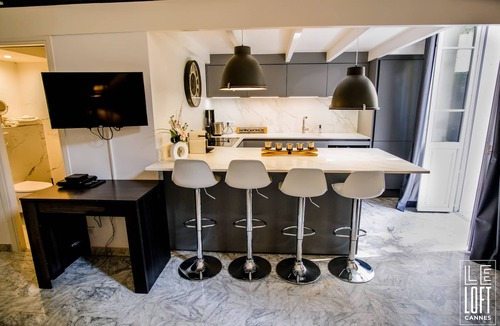 Carnot Apartment | Loft, 42m2 terrace, 2 steps from the Croisette