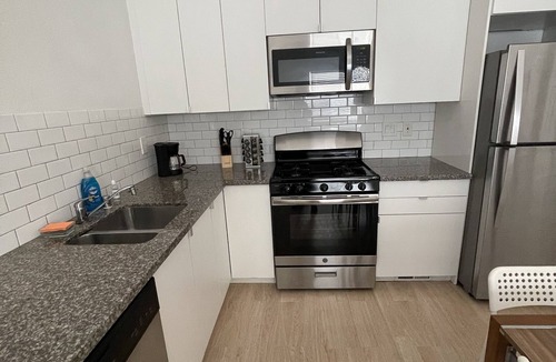 Belding Woods Apartment | Loft 654B two blocks from BART