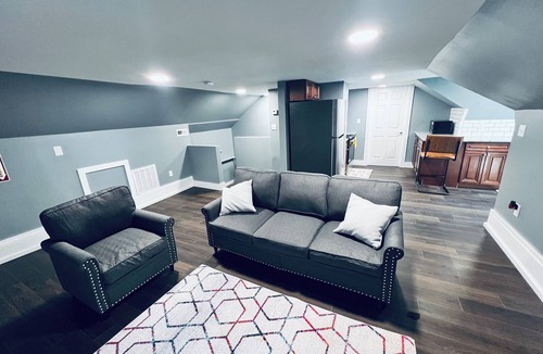 Hagerstown Apartment | Loft Apartment in Hagerstown with parking