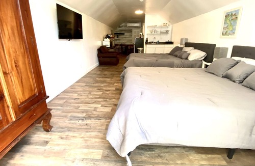 Montross Apartment | Loft at Montross Brewery