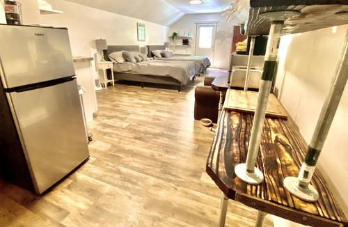 Montross Apartment | Loft at Montross Brewery