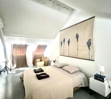 Ussel Apartment | Loft atelier quatre