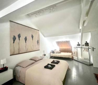 Ussel Apartment | Loft atelier quatre