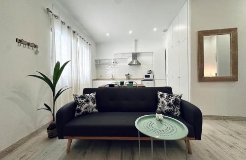 Morvedre Apartment | Loft Boutique 2 next to Torres de Serrano