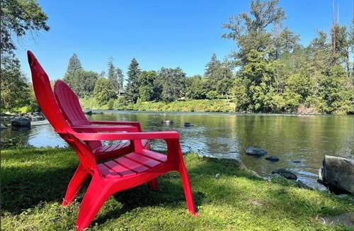 Fruitdale Cabin | Loft Cabin 3 - Rogue River Resort