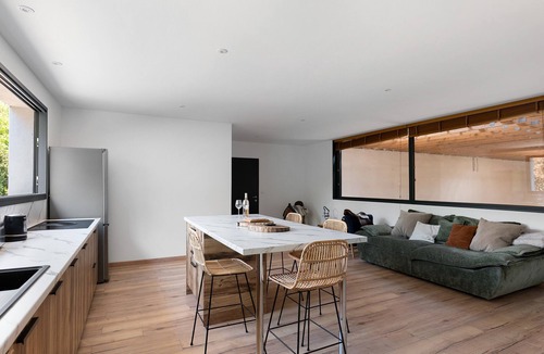 Greffeil House | Loft Cavalier – Domaine de Greffeil: Unique Stay Above the Indoor Riding Arena