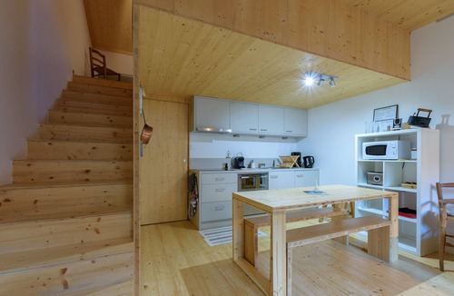 Bagneres-de-Luchon Cottage | Loft Coco * - Luchon, chocolate souvenirs