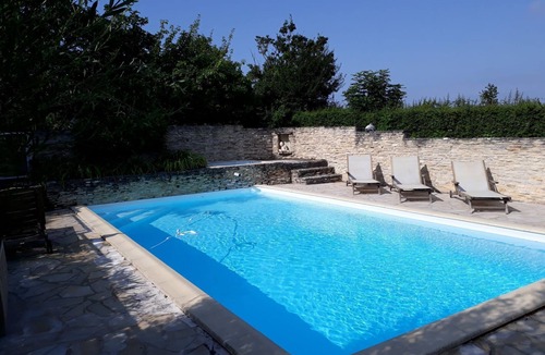 Esperce Cottage | LOFT CONVERSION IN A BARN IN THE HEART OF NATURE WITH SWIMMING POOL