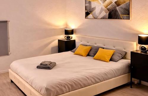 Graulhet Apartment | LOFT COSY - HYPERCENTRE - SAUNA - 200m2 - WIFI