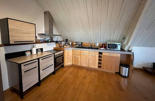 La Roche Foulques Apartment | Loft d’architecte chaleureux et spacieux