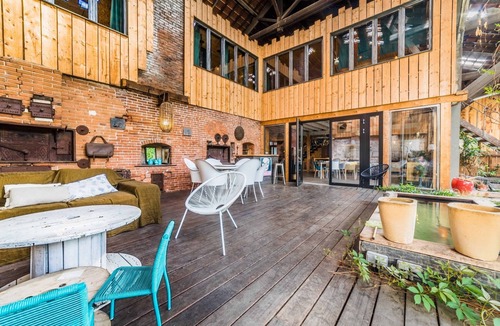 Brive-la-Gaillarde Apartment | Loft d'exception style industriel - atypique 11p.