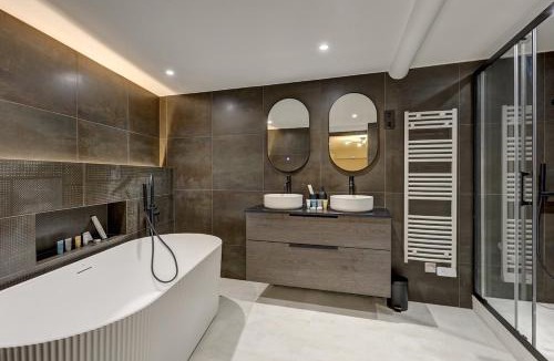 Saint-Lambert Apartment | Loft d'exception cœur de Paris 4BR 12P