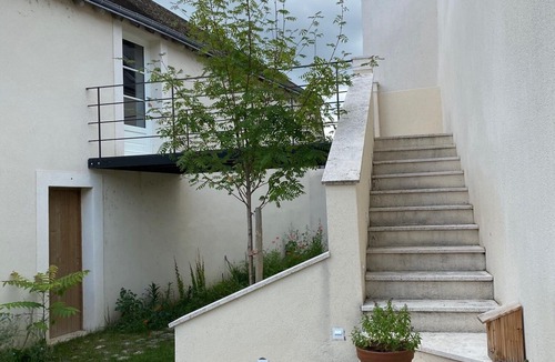 La Chapelle-Saint-Mesmin Apartment | Loft de Caractère à 50 m des Bords de Loire