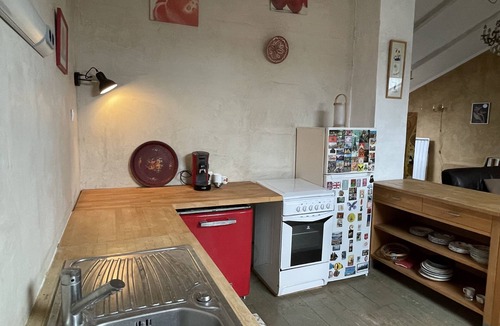 Caderousse Apartment | Loft Dans un Grand mas Avec Piscine