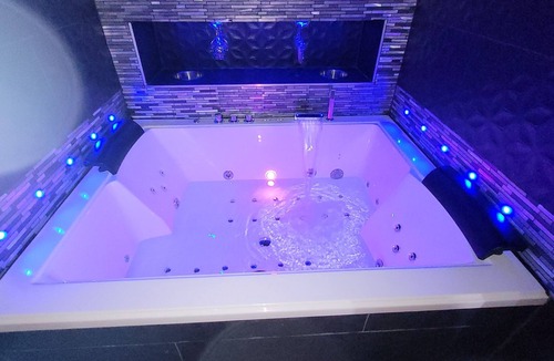 Vergeze Apartment | Loft de Charme XXL - Le Phoenix