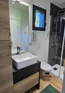 Locmine Bed & Breakfast | Loft de jardin le 8