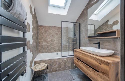 Roanne Villa | Loft Design Architecte