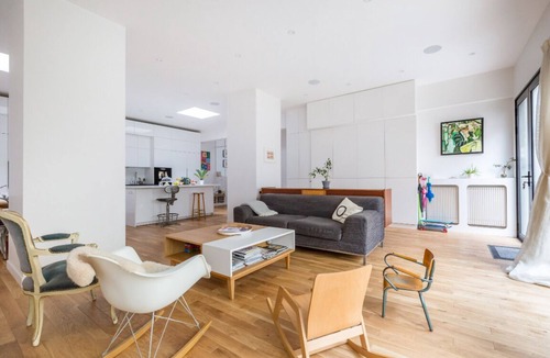 Belleville House | Loft Detached house