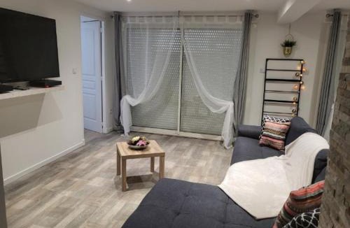 Laplume Apartment | Loft du sud ouest av garage
