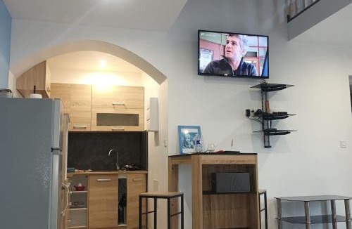 Saint-Quentin Apartment | Loft entier, calme, fibre et wifi