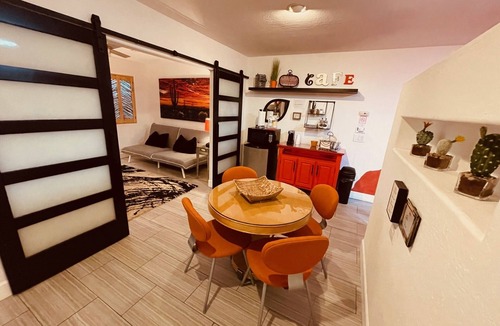 Mountain Vista Ranch House | Loft Escape Artistic
