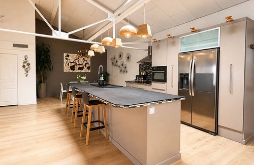 Lattes Apartment | ✨ Loft Evasion – Spacious, Stylish & Family-Friendly near Montpellier & Sea ✨