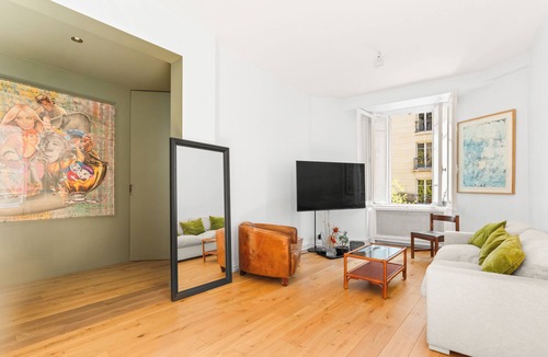 Villa Montmorency Apartment | Loft Flore