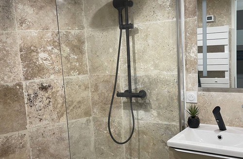 Gignac Apartment | Loft High Tech Industriel, de Standing