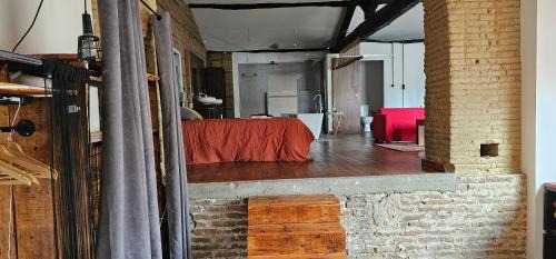 Montech Villa | Loft industriel de 220 métres carré sur deux niveaux