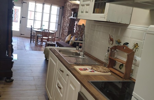Sant Feliu de Guixols Apartment | Loft LOVE, charming, cozy, comfortable, centrally located, king bed (2-4 pax).