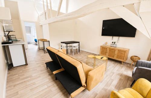 Roubaix Apartment | Loft lumineux & cosy sous les toits