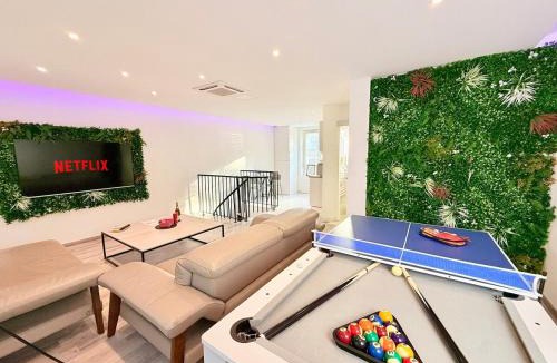 Haussonville-Blandan-Mon Desert-Saurupt Apartment | Loft Luxe Nancy - Jacuzzi - Sauna - Cinéma