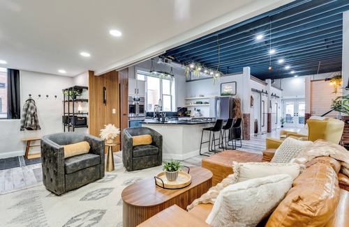 Downtown Wichita Apartment | Loft N' Loaded: Downtown Wichita Luxury Loft