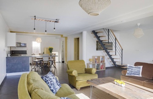 Peyrole House | Loft Nature Bien-être Piscine Chauffée Privée Tarn