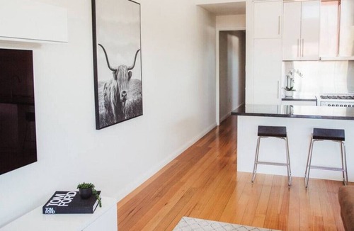 Benalla Apartment | Loft On Bridge - Benalla