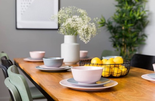 Coventry Apartment | Loft Penthouse Canalview Gated