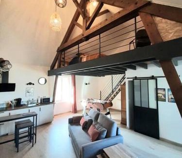 Saint-Martin-des-Entrees House | Loft proche Bayeux