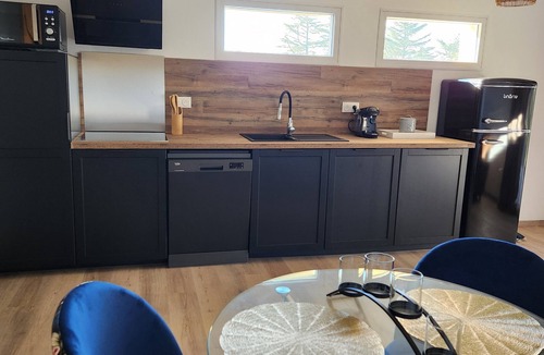 Saint-Laurent-La-Vernede Cabin | Loft Q-PIDON