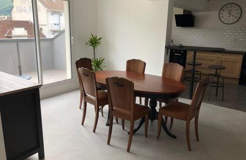 Lourdes Apartment | Loft Rêve du Soir 125 m2 climatisé 350 m de la gare