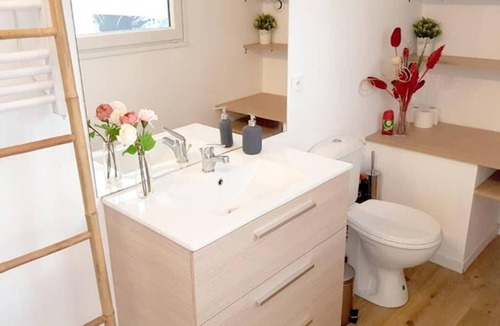 Langon Apartment | Loft renovation with private garden