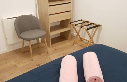 Langon Apartment | Loft renovation with private garden